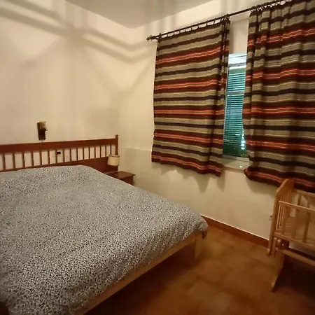 Increible Casa Rural Con Piscina Para 15 Personas *
